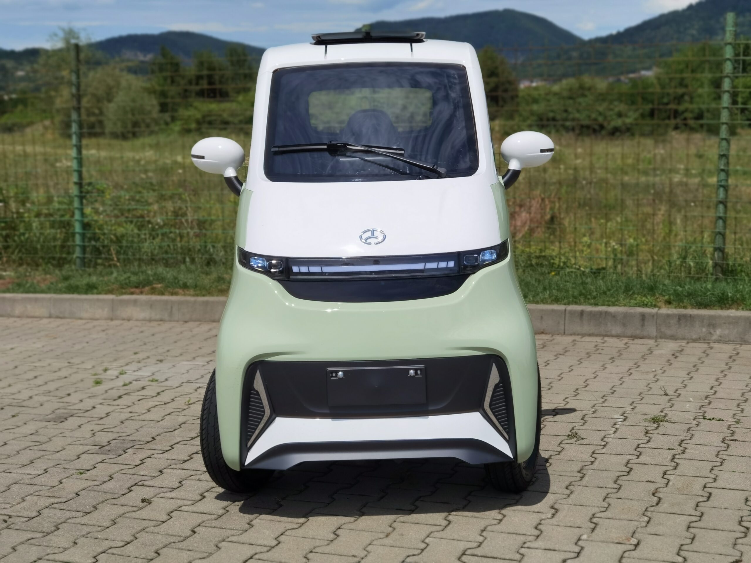 Masina electrica AERA SQ4 verde 3000 W 100 Ah fara permis limitata la 25 km/h - imagine 6