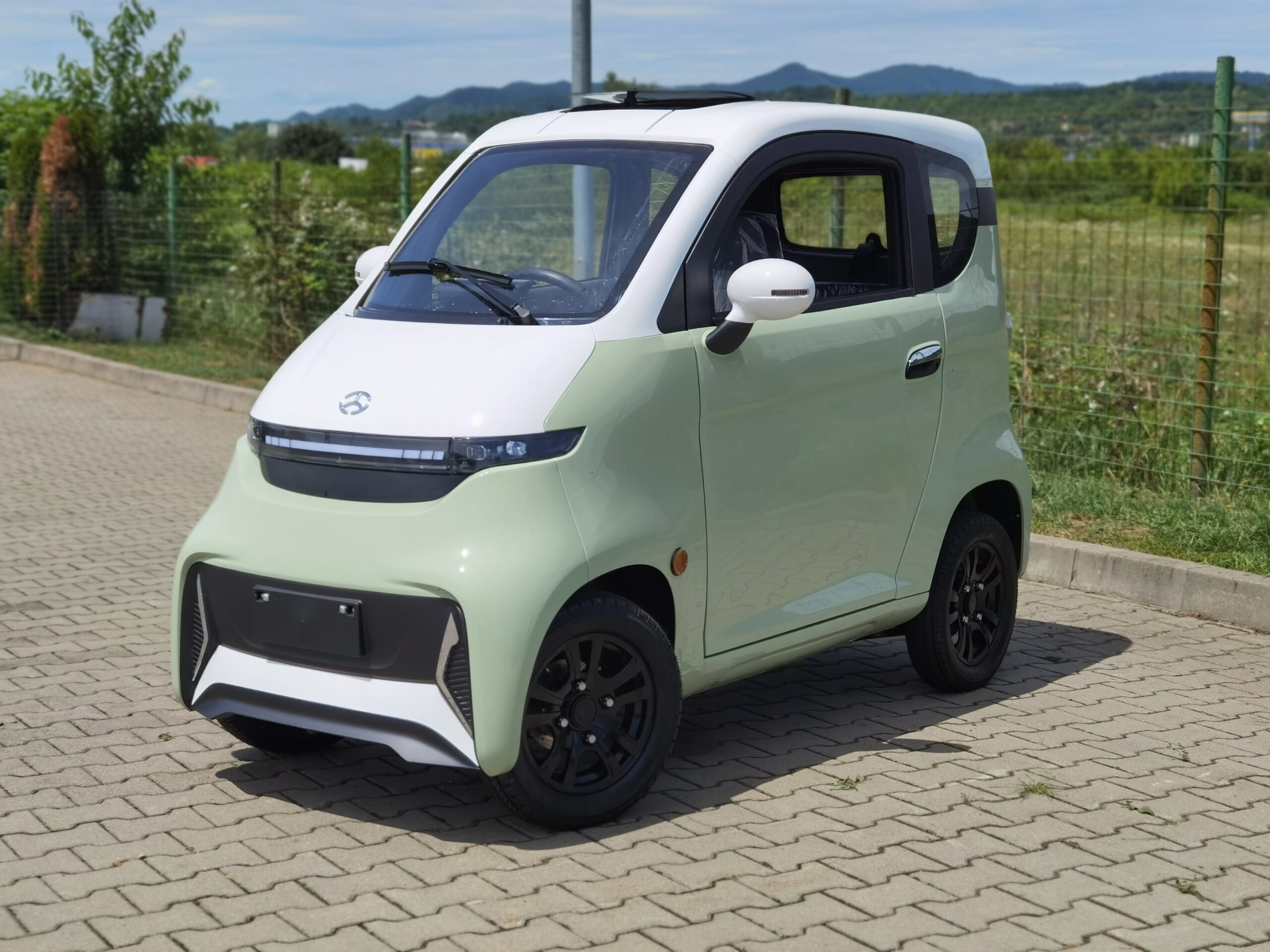 Masina electrica AERA SQ4 verde 3000 W 100 Ah fara permis limitata la 25 km/h - imagine 7